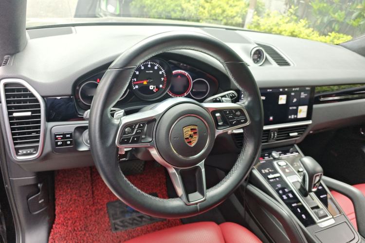 Used Porsche Cayenne 2019 Cayenne 3.0T Steering Wheel
