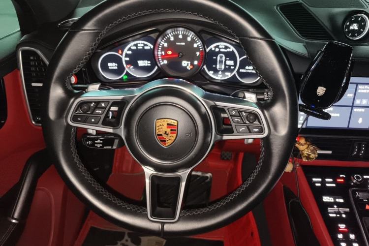 Used Porsche Cayenne 2019 Cayenne 3.0T Steering Wheel