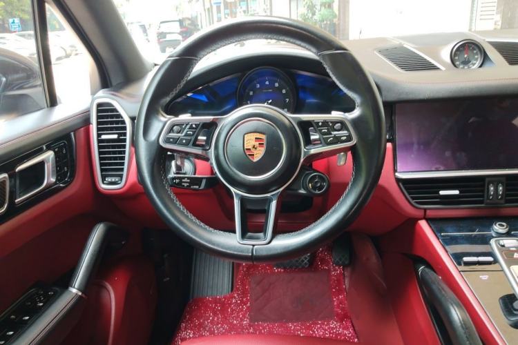 Used Porsche Cayenne 2019 Cayenne 3.0T Steering Wheel
