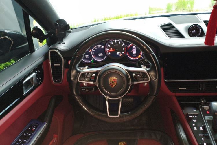 Used Porsche Cayenne 2019 Cayenne 3.0T Steering Wheel