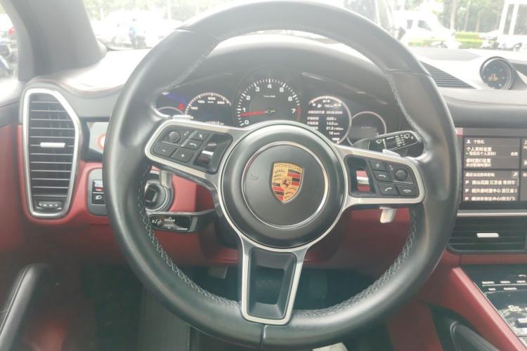 Used Porsche Cayenne 2019 Cayenne 3.0T Steering Wheel