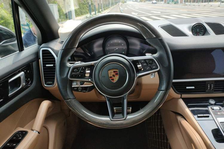 Used Porsche Cayenne 2019 Cayenne 3.0T Steering Wheel