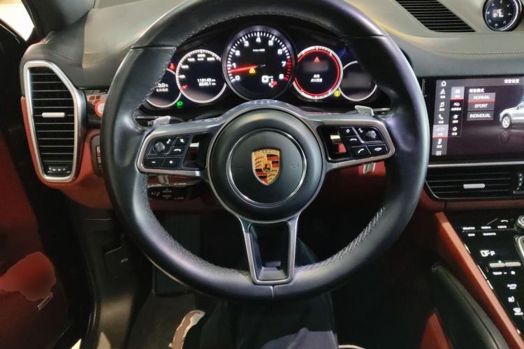 Used Porsche Cayenne 2019 Cayenne 3.0T Steering Wheel
