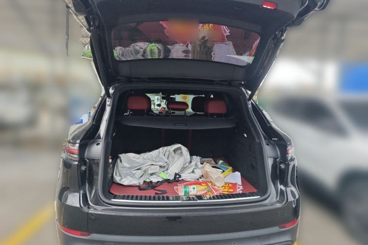 Used Porsche Cayenne 2019 Cayenne 3.0T Trunk