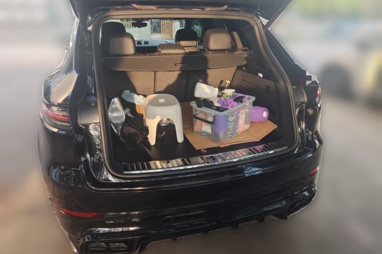 Used Porsche Cayenne 2019 Cayenne 3.0T Trunk