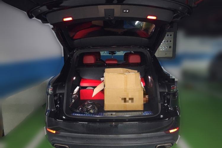 Used Porsche Cayenne 2019 Cayenne 3.0T Trunk