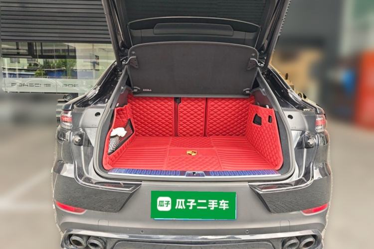 Used Porsche Cayenne 2019 Cayenne 3.0T Trunk