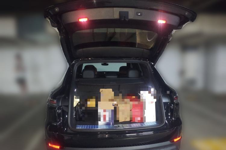 Used Porsche Cayenne 2019 Cayenne 3.0T Trunk