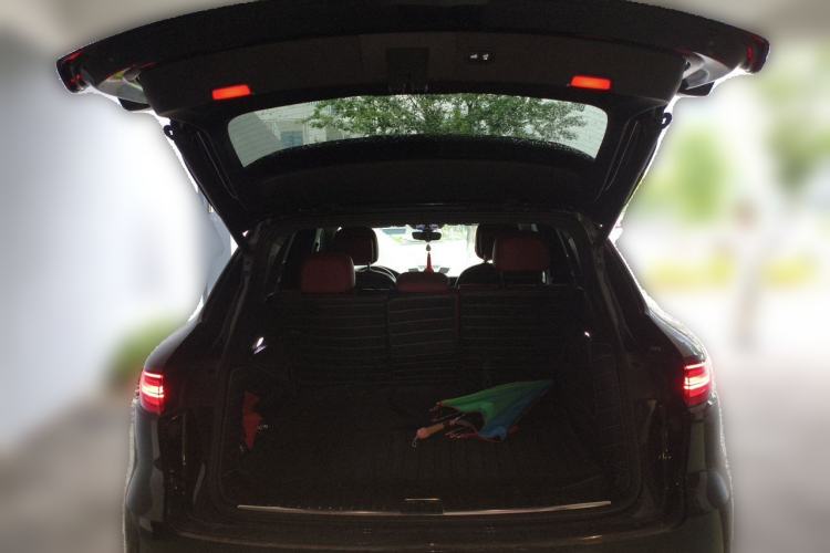 Used Porsche Cayenne 2019 Cayenne 3.0T Trunk
