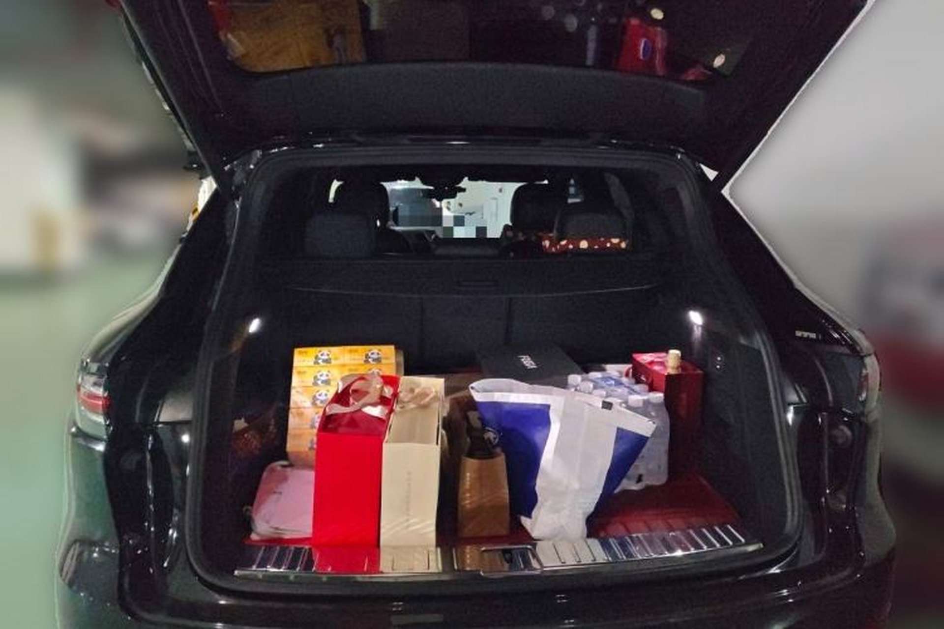 Used Porsche Cayenne 2019 Cayenne 3.0T Trunk