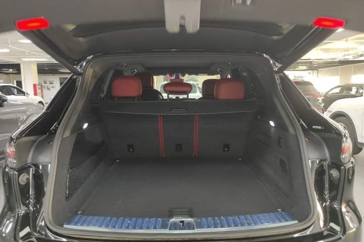 Used Porsche Cayenne 2019 Cayenne 3.0T Trunk