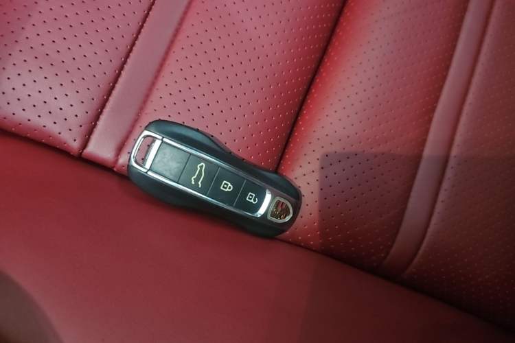 Used Porsche Cayenne 2019 Cayenne 3.0T Vehicle Key
