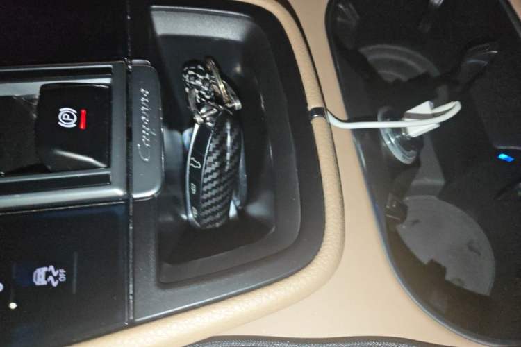 Used Porsche Cayenne 2019 Cayenne 3.0T Vehicle Key