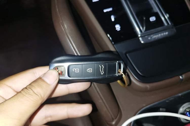 Used Porsche Cayenne 2019 Cayenne 3.0T Vehicle Key