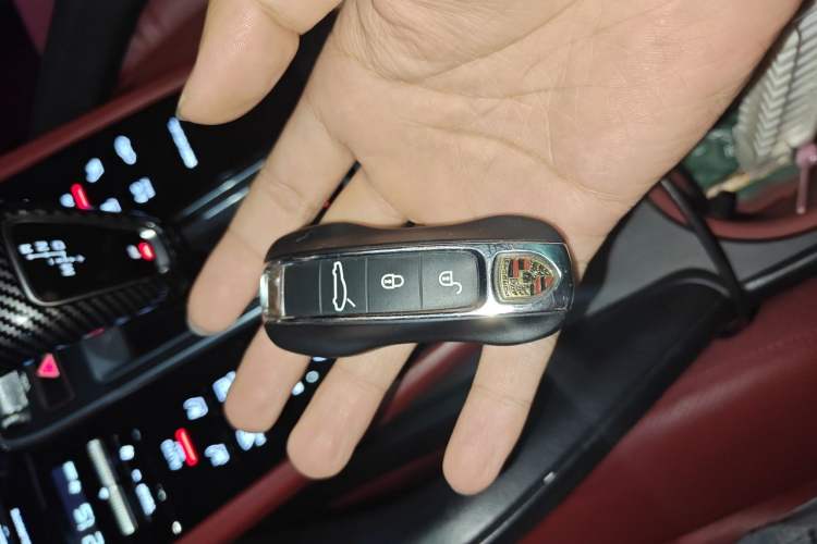 Used Porsche Cayenne 2019 Cayenne 3.0T Vehicle Key