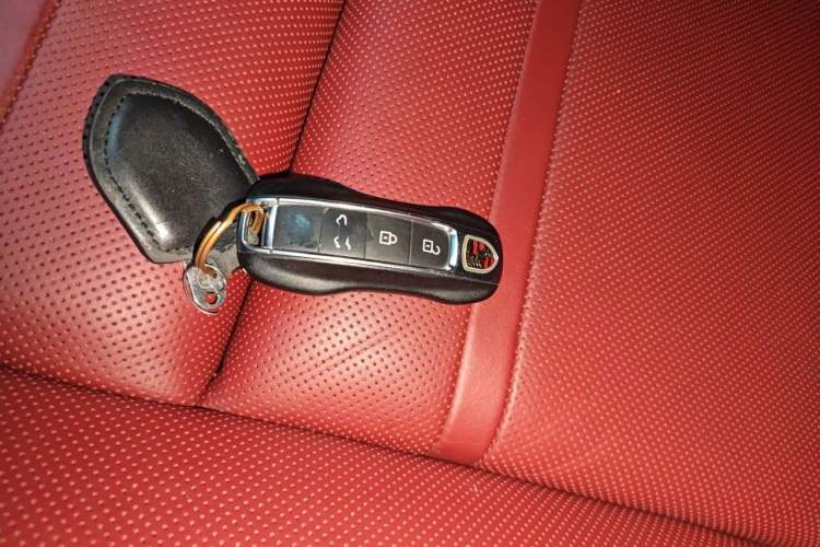 Used Porsche Cayenne 2019 Cayenne 3.0T Vehicle Key