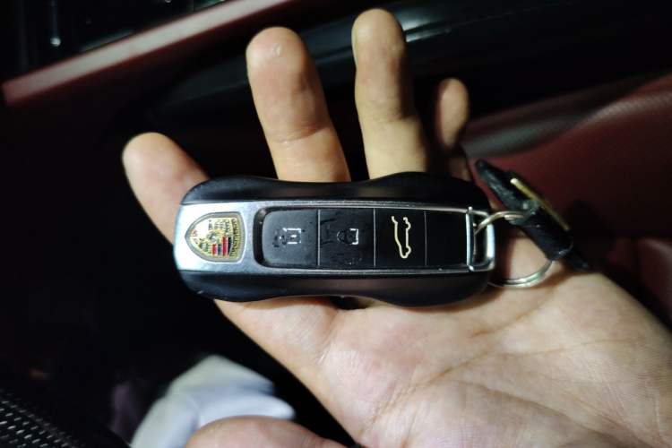 Used Porsche Cayenne 2019 Cayenne 3.0T Vehicle Key