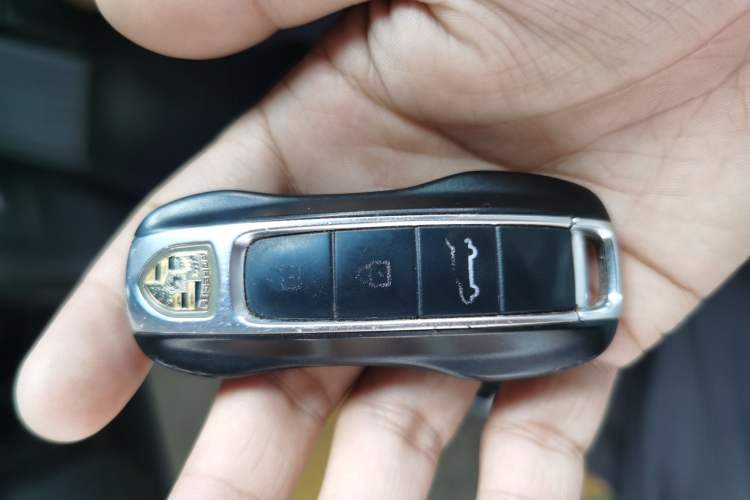 Used Porsche Cayenne 2019 Cayenne 3.0T Vehicle Key