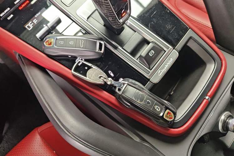 Used Porsche Cayenne 2019 Cayenne 3.0T Vehicle Key