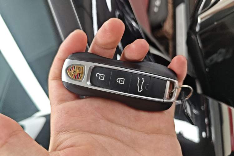 Used Porsche Cayenne 2019 Cayenne 3.0T Vehicle Key