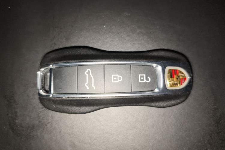 Used Porsche Cayenne 2019 Cayenne 3.0T Vehicle Key