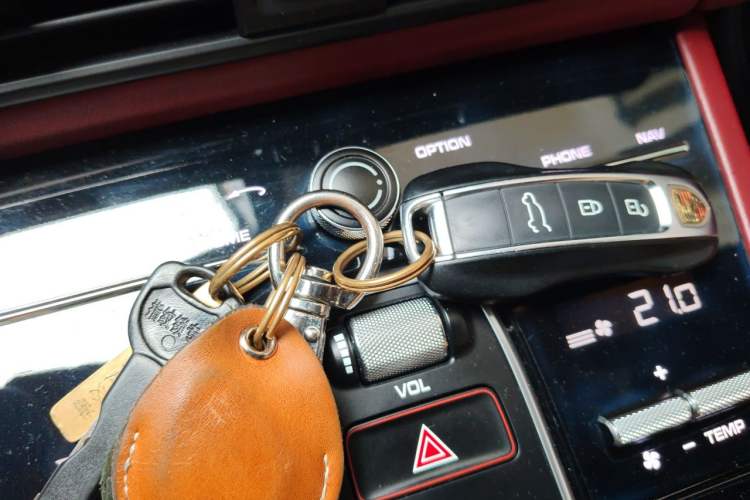Used Porsche Cayenne 2019 Cayenne 3.0T Vehicle Key