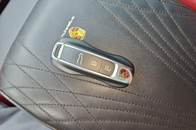 Used Porsche Cayenne 2019 Cayenne 3.0T Vehicle Key