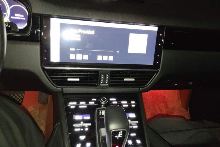 Used Porsche Cayenne 2019 Cayenne 3.0T Audio And AC Panel