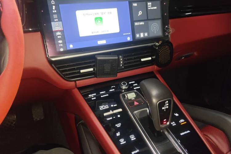 Used Porsche Cayenne 2019 Cayenne 3.0T Audio And AC Panel