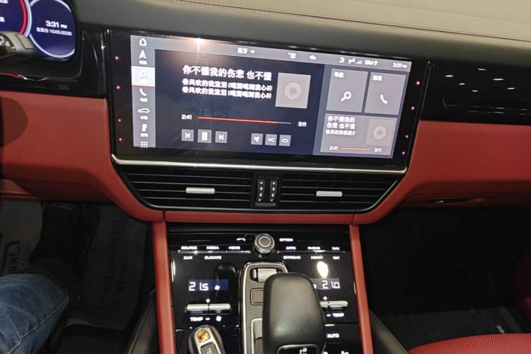 Used Porsche Cayenne 2019 Cayenne 3.0T Audio And AC Panel