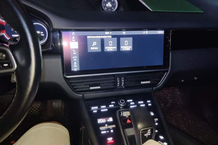 Used Porsche Cayenne 2019 Cayenne 3.0T Audio And AC Panel