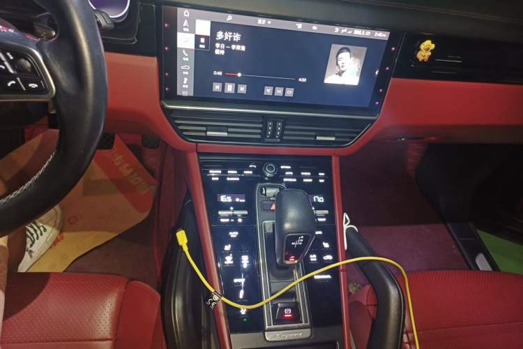 Used Porsche Cayenne 2019 Cayenne 3.0T Audio And AC Panel