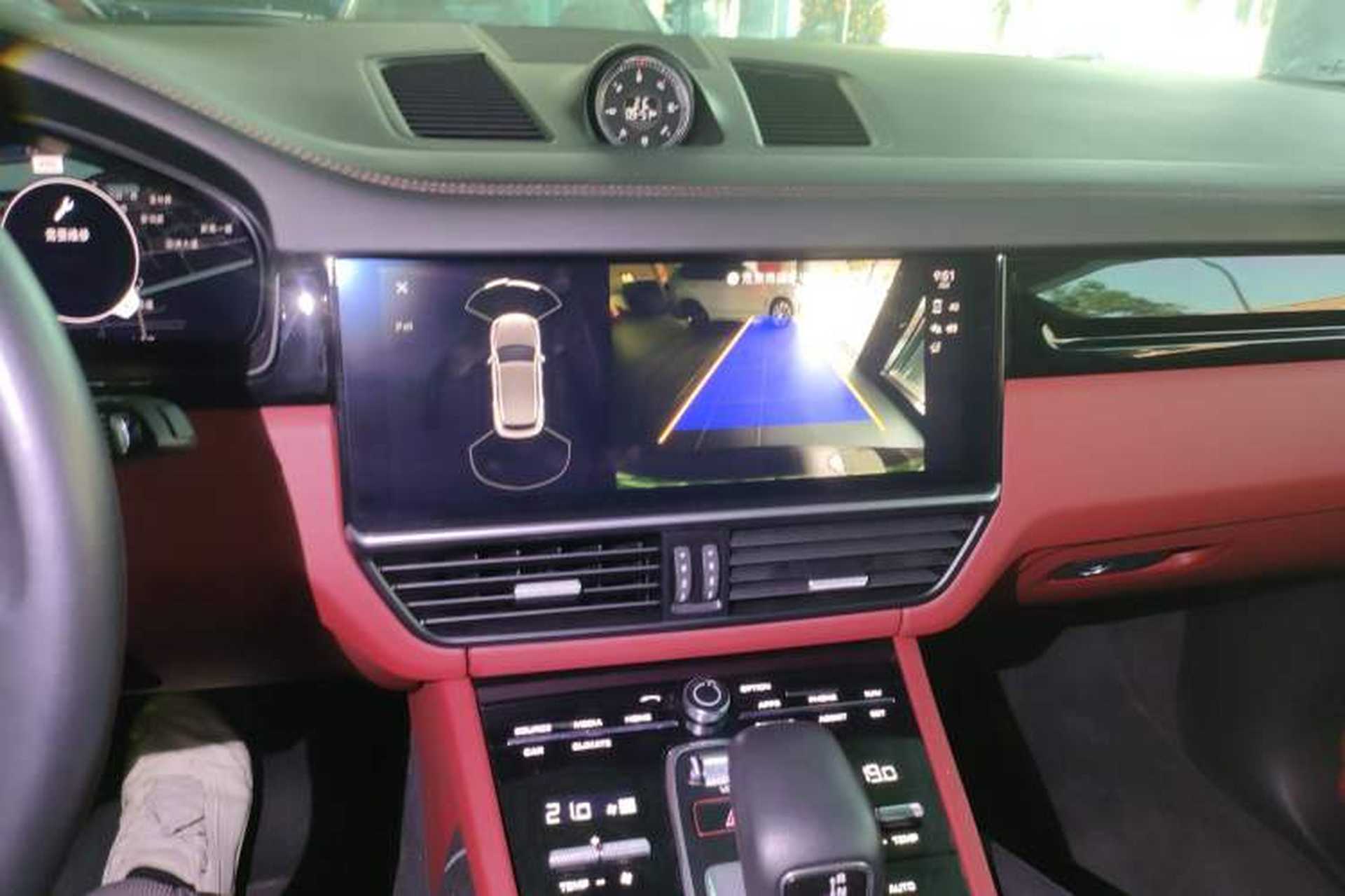 Used Porsche Cayenne 2019 Cayenne 3.0T Audio And AC Panel