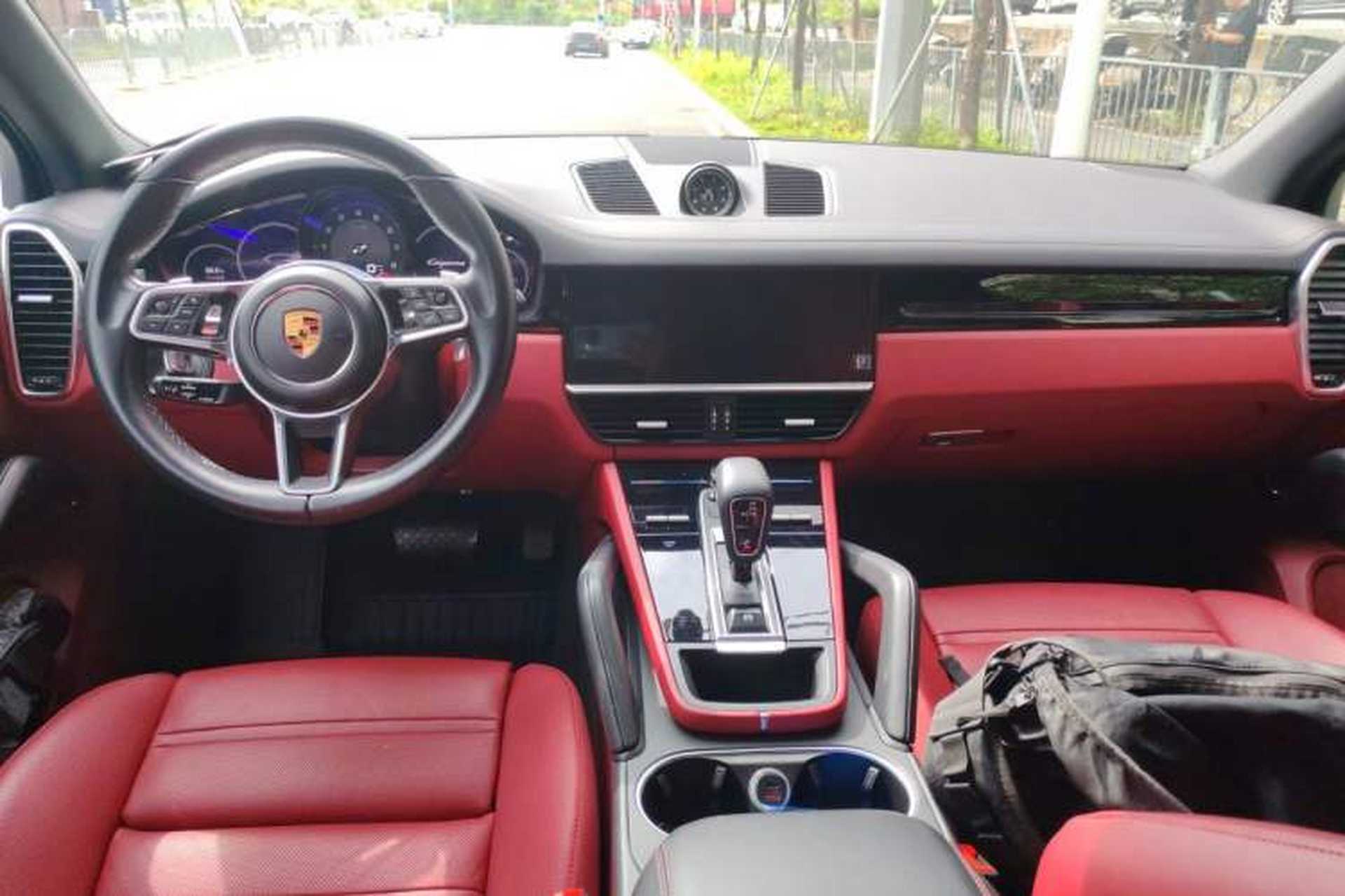 Used Porsche Cayenne 2019 Cayenne 3.0T Center Console