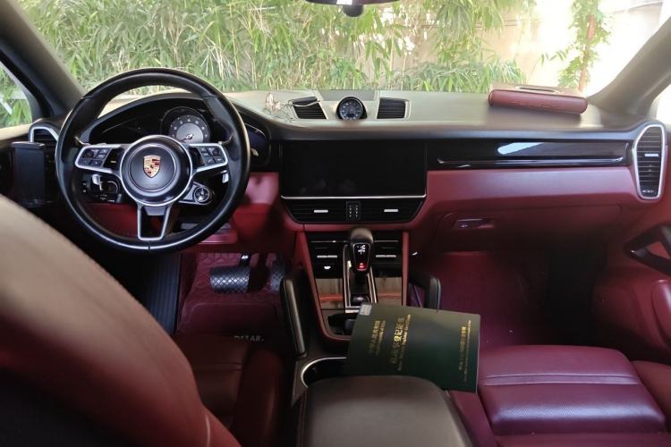 Used Porsche Cayenne 2019 Cayenne Coupé 3.0T Center Console