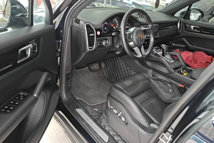 Used Porsche Cayenne 2019 Cayenne 3.0T Driver Seat