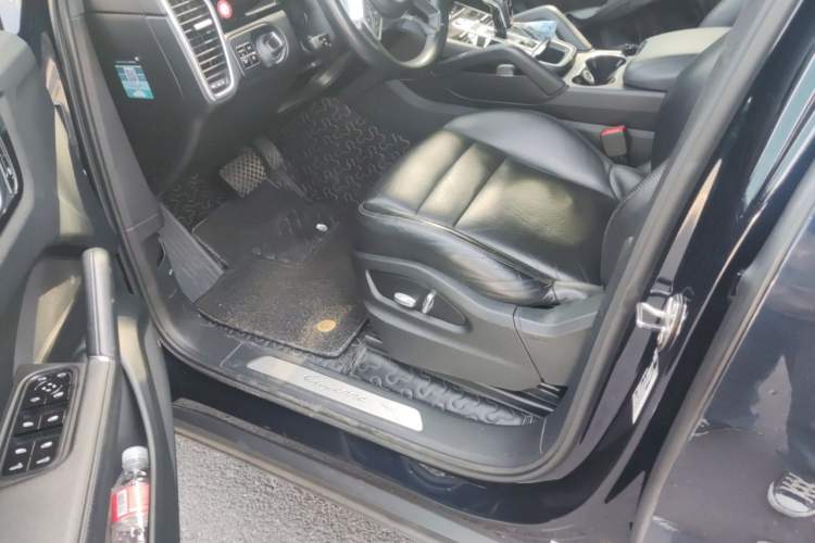 Used Porsche Cayenne 2019 Cayenne 3.0T Driver Seat