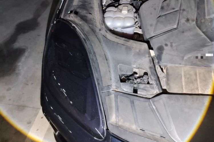 Used Porsche Cayenne 2019 Cayenne 3.0T Engine Bay Right