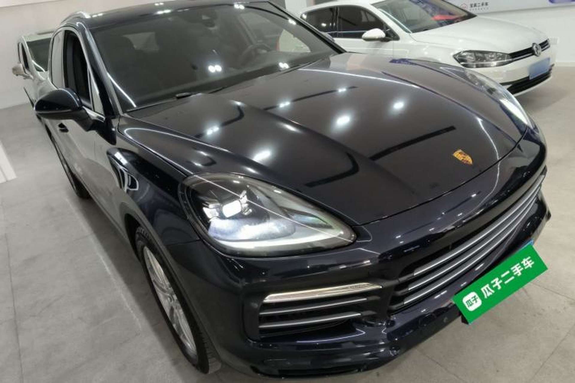Used Porsche Cayenne 2019 Cayenne 3.0T Exterior 2