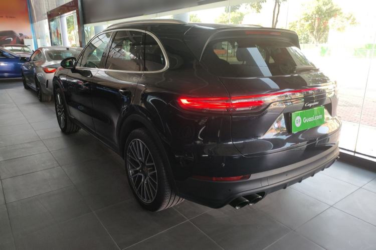 Used Porsche Cayenne 2019 Cayenne 3.0T Exterior 2