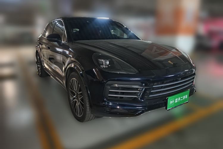 Used Porsche Cayenne 2019 Cayenne 3.0T Front Right 45 Deg