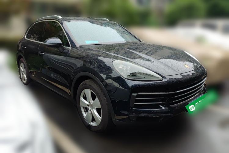 Used Porsche Cayenne 2019 Cayenne 3.0T Front Right 45 Deg