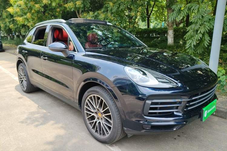 Used Porsche Cayenne 2019 Cayenne 3.0T Front Right 45 Deg