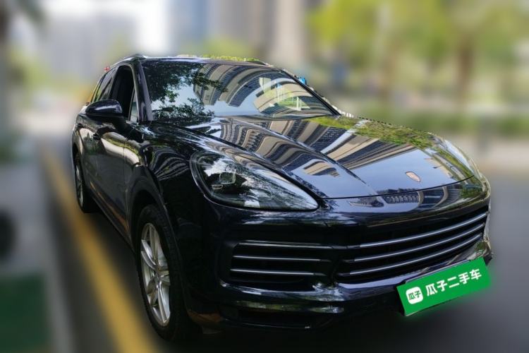 Used Porsche Cayenne 2019 Cayenne 3.0T Front Right 45 Deg