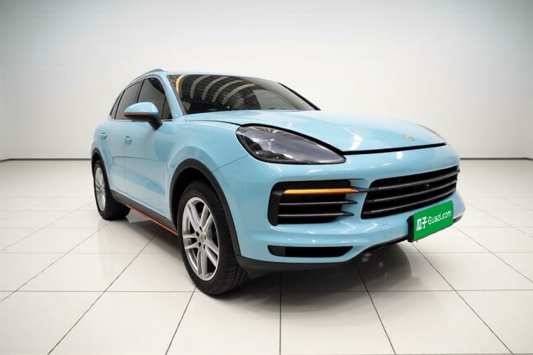 Used Porsche Cayenne 2019 Cayenne 3.0T Front Right 45 Deg