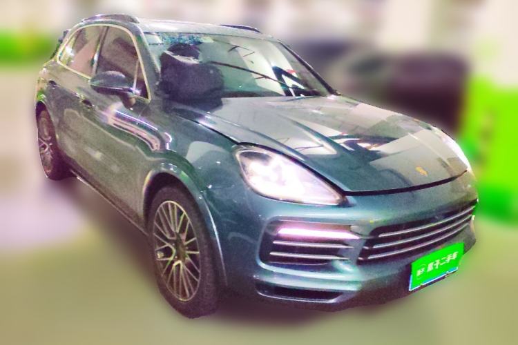 Used Porsche Cayenne 2019 Cayenne 3.0T Front Right 45 Deg