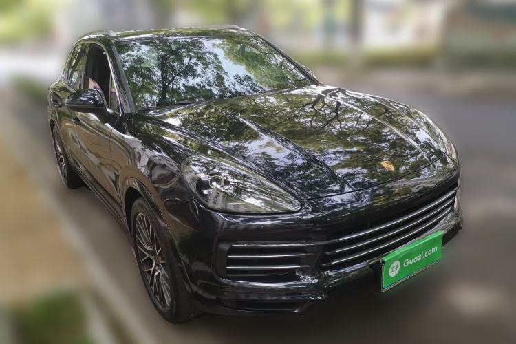 Used Porsche Cayenne 2019 Cayenne 3.0T Front Right 45 Deg