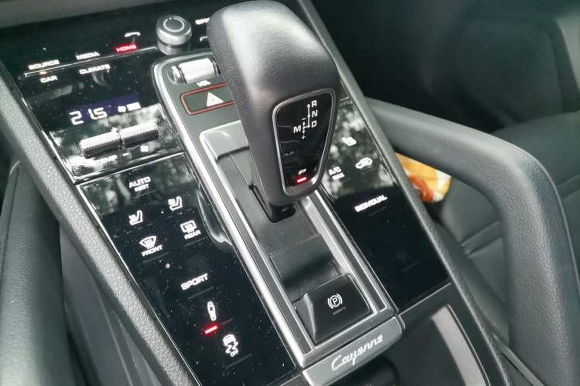 Used Porsche Cayenne 2019 Cayenne 3.0T Gear Lever
