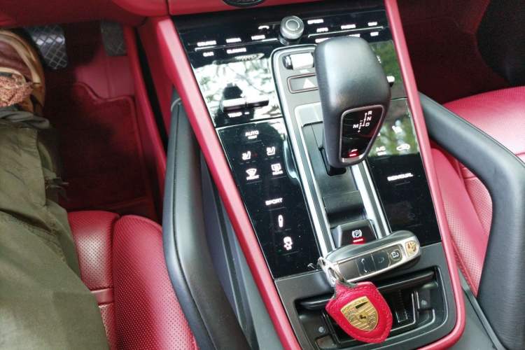 Used Porsche Cayenne 2019 Cayenne 3.0T Gear Lever