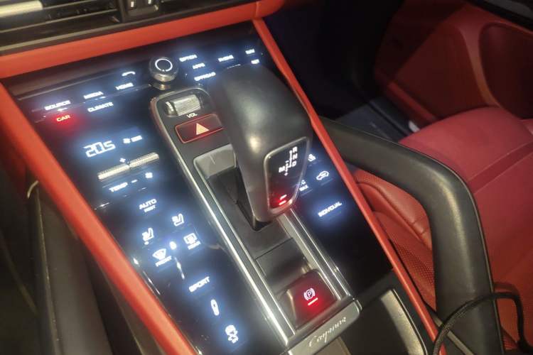 Used Porsche Cayenne 2019 Cayenne 3.0T Gear Lever